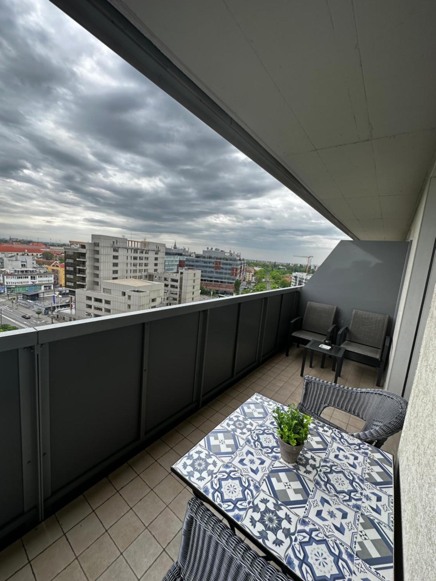 Central Apartment Temešvár Exteriér fotografie